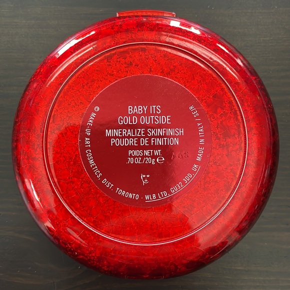 Mac Patrick Starr Highlighter Baby Its Gold Outside - Picture 5 of 7